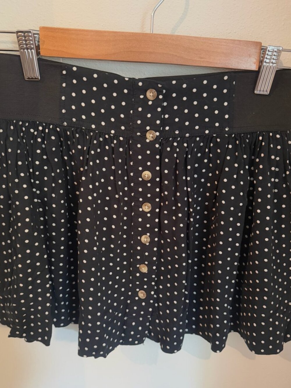 American Eagle S Black Polka Dot Button-Front MIni Skirt